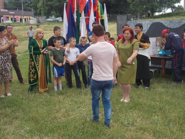 Праздник посвященный 50 летию футбольной команды " Искра"