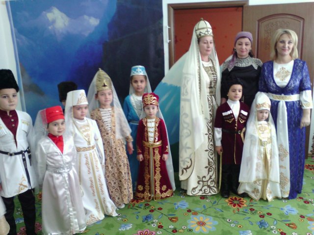 25.01.2016г. " Си бзэ си псэ си дуней" в МКОУ  СОШ № 2  с.п. Алтуд"