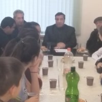        21 ноября 2018 года в здании местной администрации с.п. Алтуд в теплой доброжелательной обстановке прошла встреча представителей старшего поколения уважаемых жителей с.п. Алтуд с молодежью села.       Специалистом местной администрации с.п. Ал